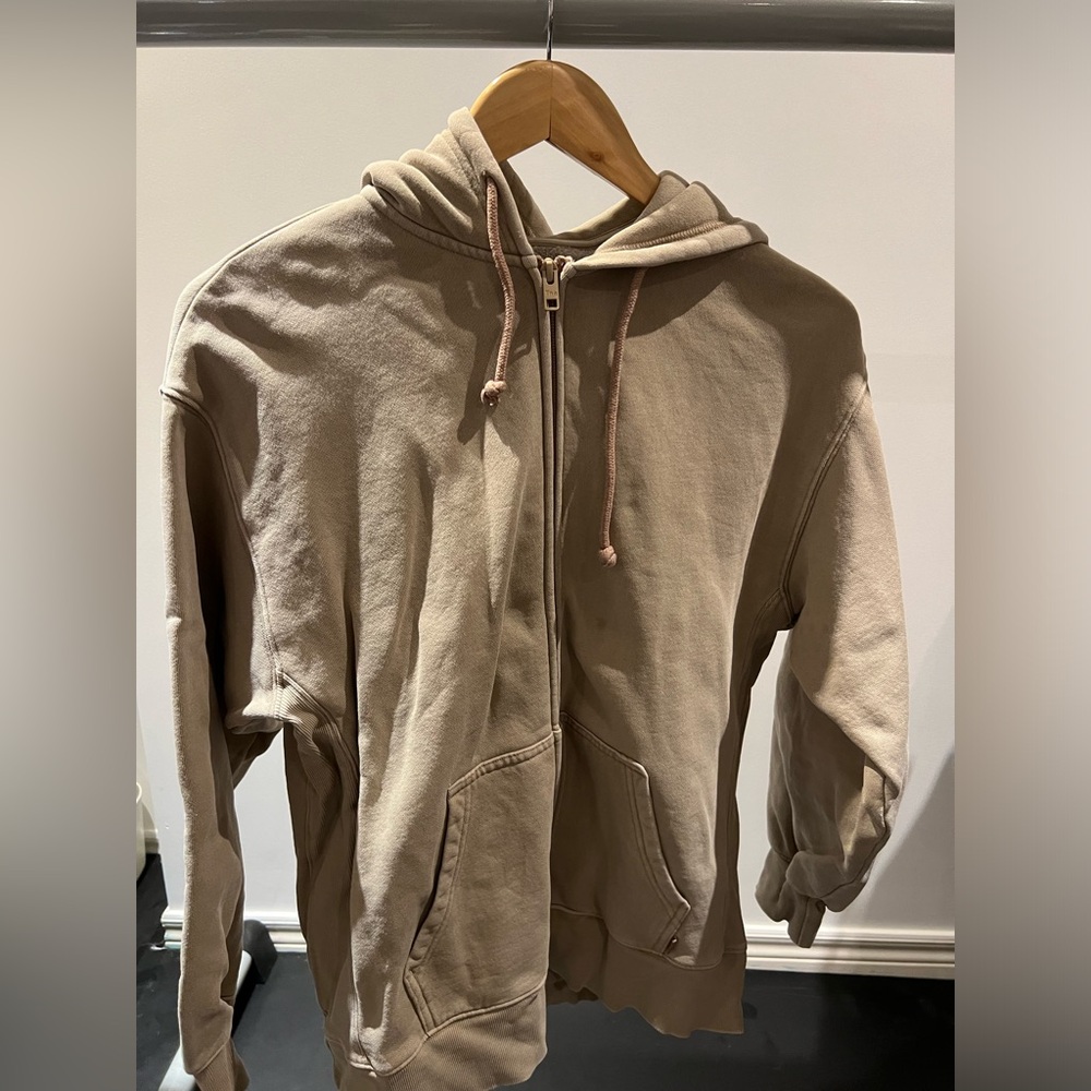 Aritzia - TNA Zip Up Hoodie
